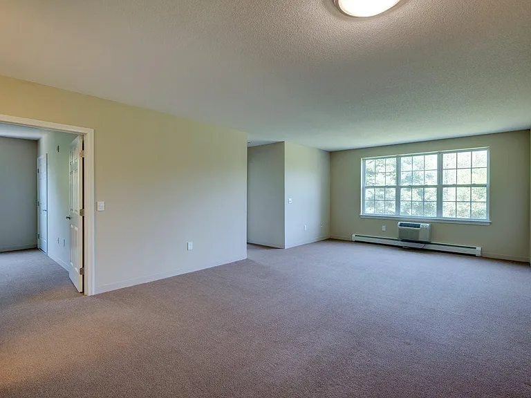 100 Perkins Ave — Photo 8