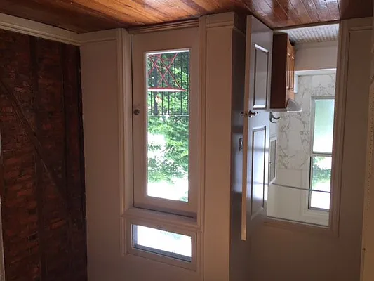 Rented by Nooklyn NYC LLC | media 56