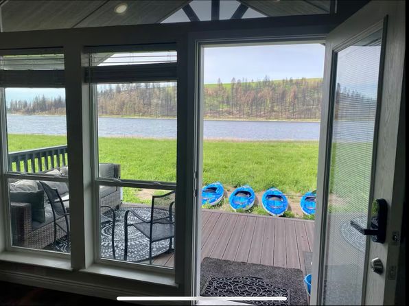 14423 W Willow Lake Rd