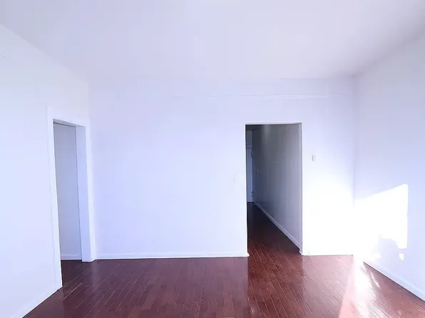 102-45 Corona Ave, Corona, NY