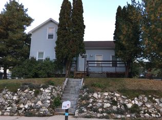 713 Madison St, Onalaska, WI 54650