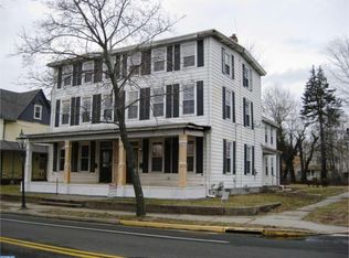 30 Elizabeth St, Pemberton, NJ 08068