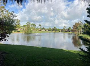491 NW Boundary Dr, Port Saint Lucie, FL 34986