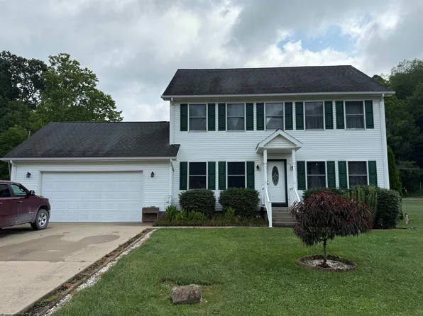 92 Tymber Creek Dr, Clarksburg, WV 26301