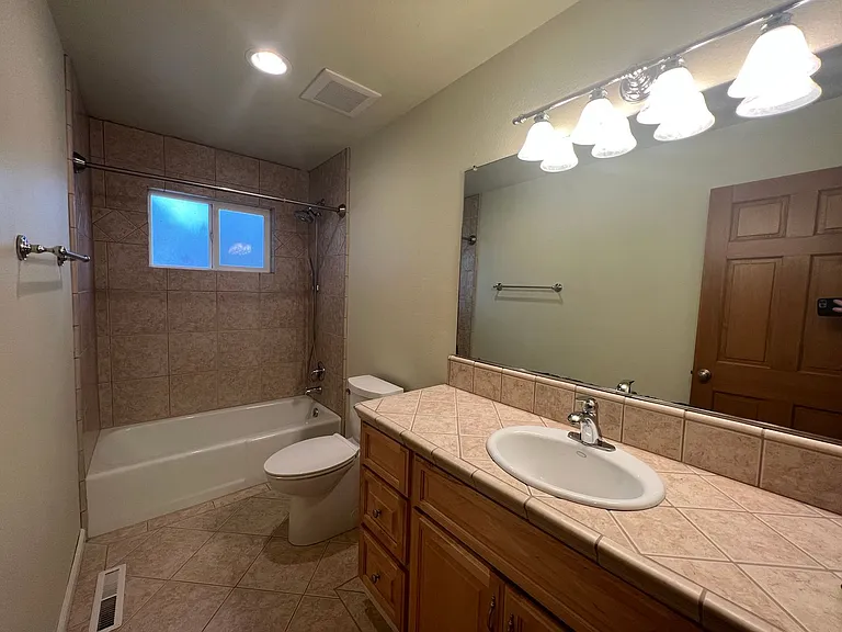 1668 County Rd — Photo 10
