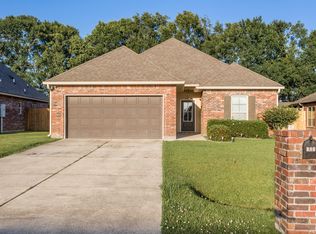 111 Tealbrook Dr, Scott, LA 70583