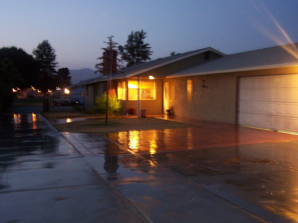 BEAUTIFUL ENTRY