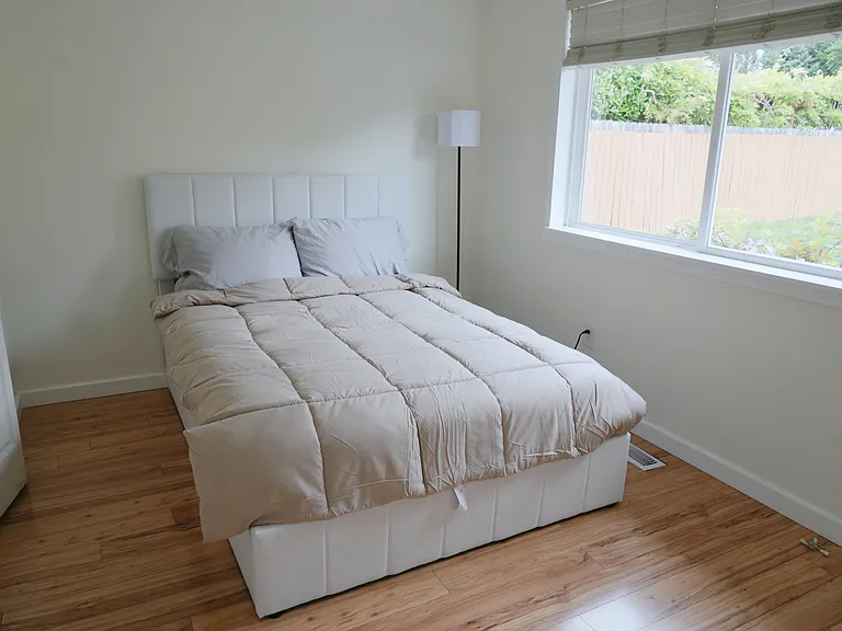 12019 NE 136th Pl — Photo 12