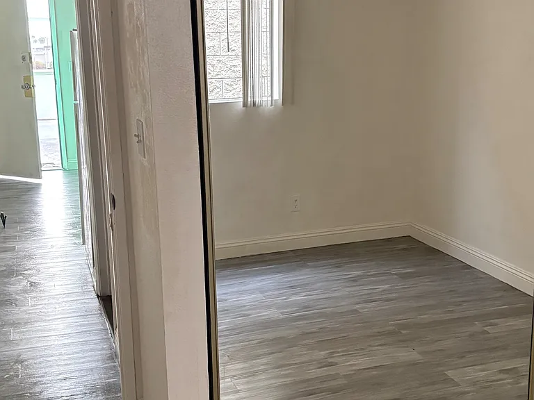 2840 Main St #8 — Photo 5