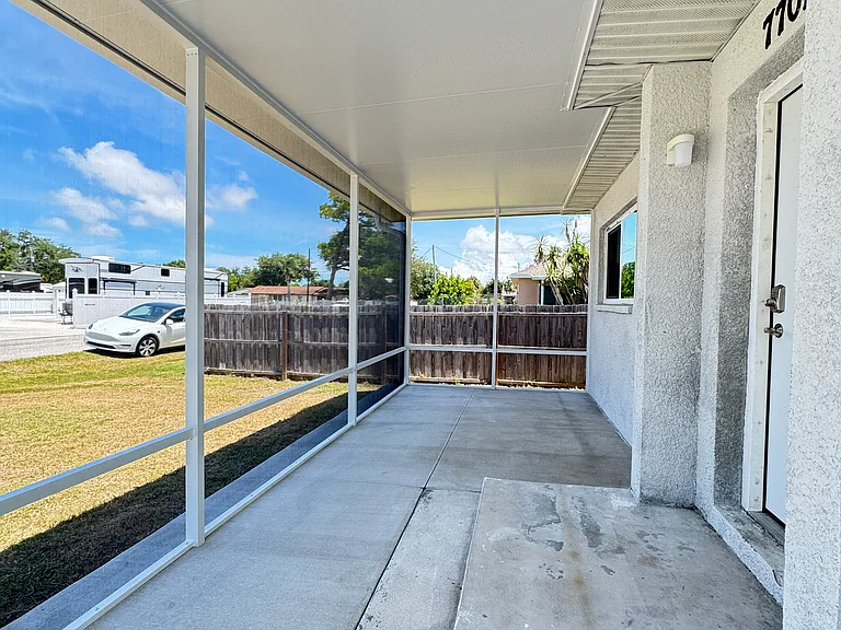 7701 Nixon Ave — Photo 17