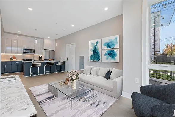1 bed, $2,500 — Photo 3