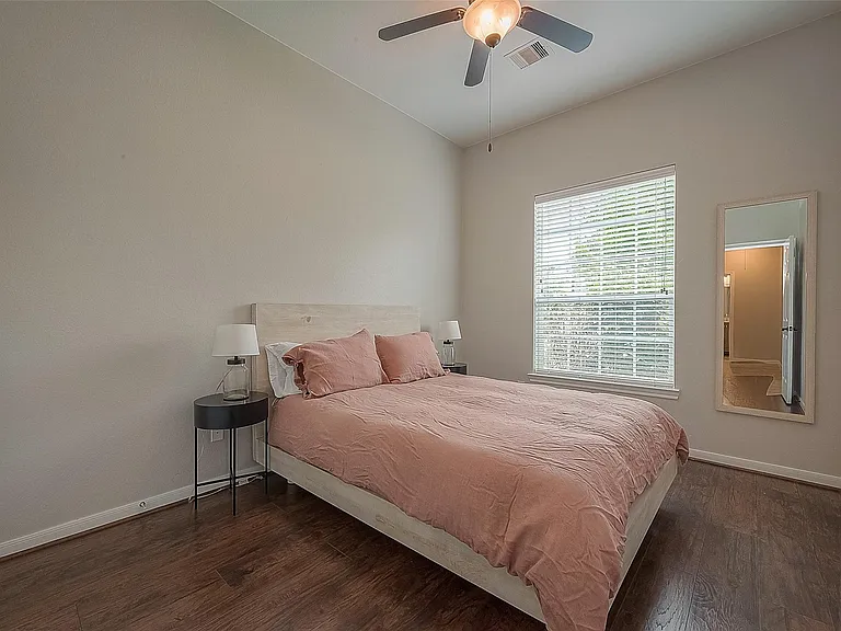 167 Pinto Point Pl — Photo 24