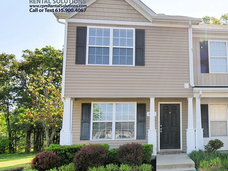 1416 Bunny Ct — Photo 1