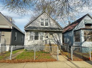 12026 S Lafayette Ave, Chicago, IL 60628