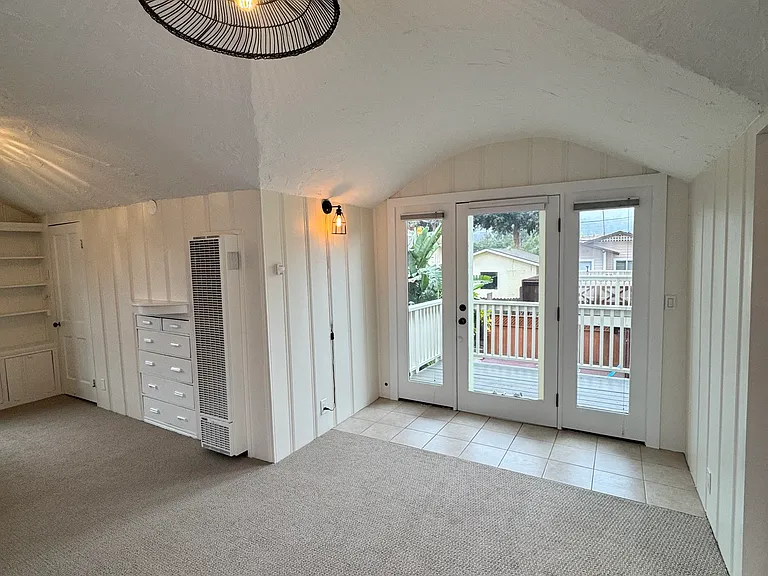 412 W Sola St #B — Photo 17