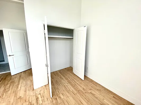 Rented by Modern Spaces | media 21