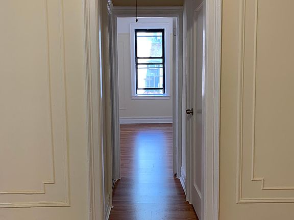 4th image of 313 Brightwater Ct APT 5G
