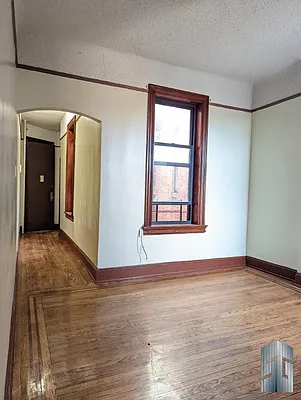 Rented by Skyline Group Real Estate | media 19