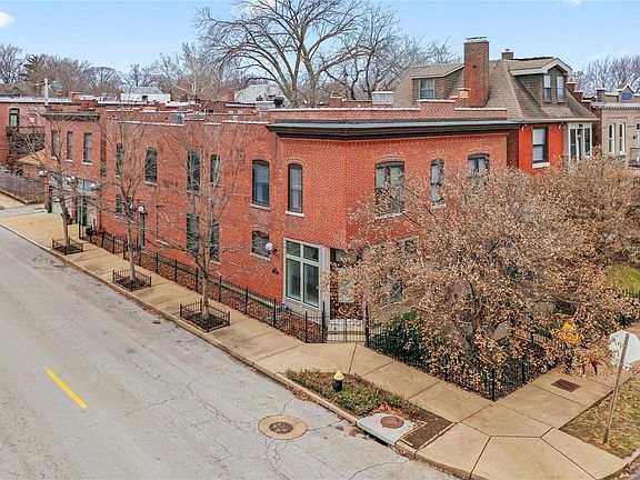 4th image of 3800 Wyoming St #A