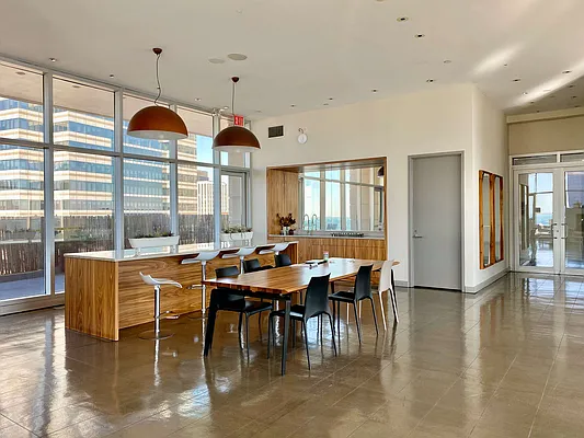 Rented by R New York | media 29