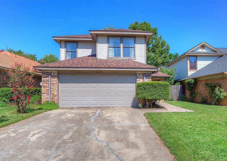 1st image of 1624 Woodhall Way