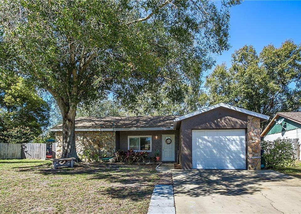 1st image of 11504 Paperwood Pl