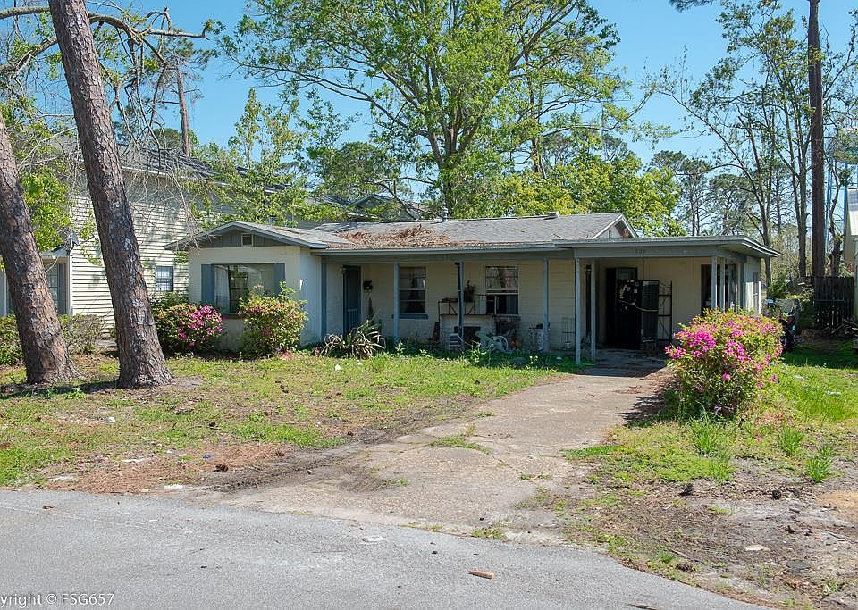 1st image of 506 9th St