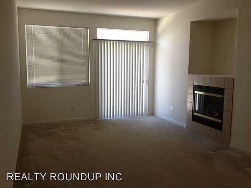 3rd image of 5827 Jared Ct