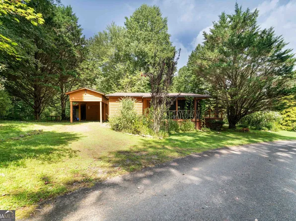 1540 Dream Catcher Ln, Hiawassee, GA 30546