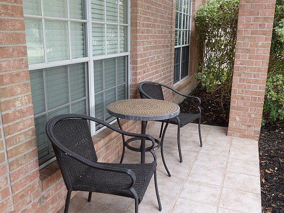 3rd image of 17430 Big Oaks Grv