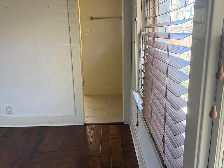 487 Dawson Ave — Photo 10