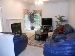 2212 Lilyford Ln, Apex, NC 27502