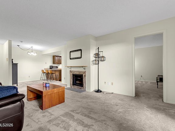3rd image of 2300 Dickerson Rd APT 39