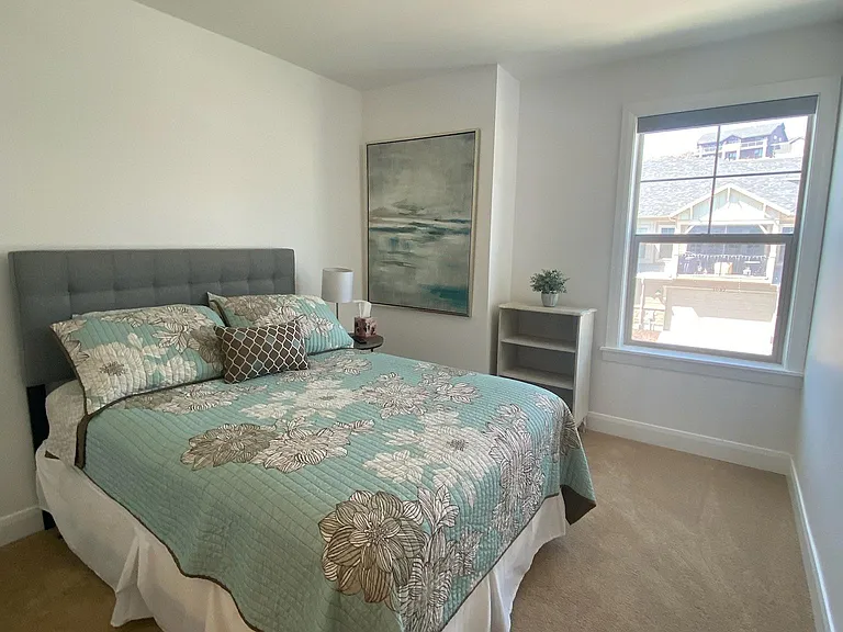 1098 W Cattail Ct — Photo 15