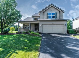 3520 Rosecroft Ln, Naperville, IL 60564