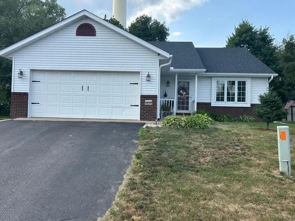 1410 Summit Ave N, Sauk Rapids, MN 56379