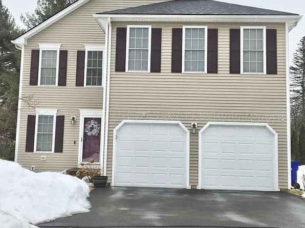 54 Schoolhouse Lndg, East Granby, CT 06026