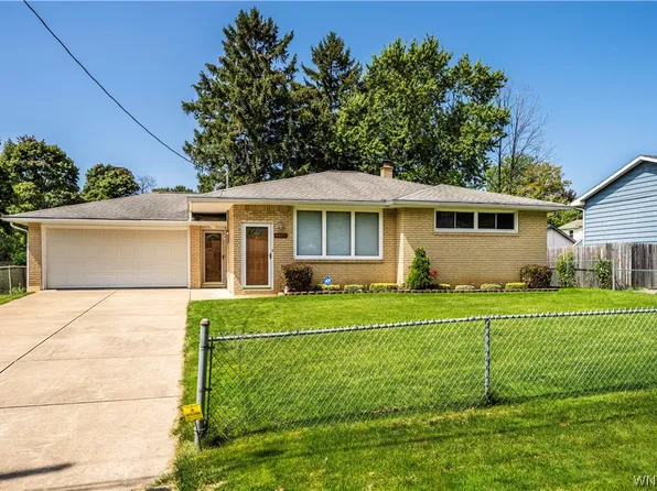 6600 Putnam Dr, Derby, NY 14047