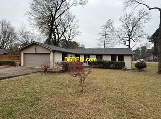 2700 Gray Fox Ln, Jacksonville, AR 72076