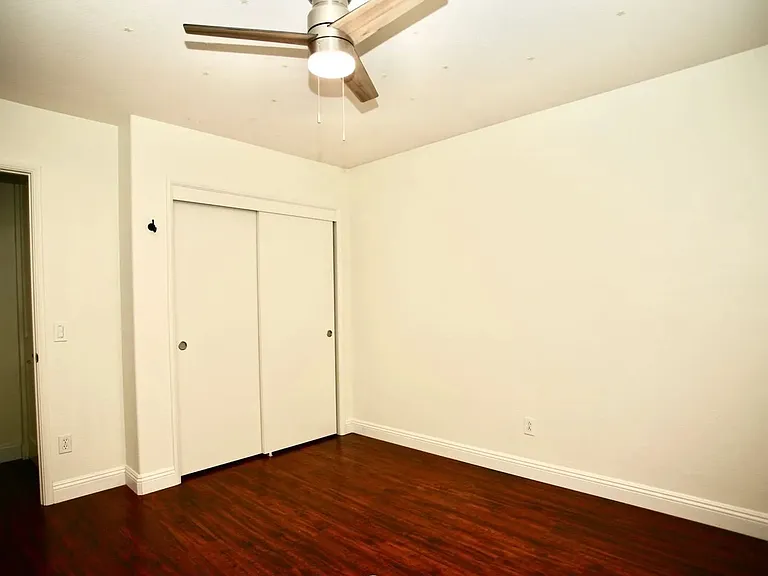 1251 Village View Rd — Photo 14