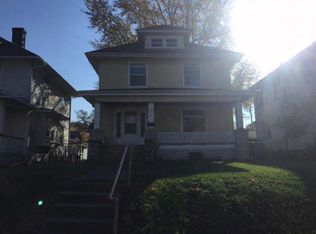 1205 W 17th St, Davenport, IA 52804