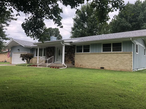 2511 S Barcliff Avenue, Springfield, MO 65804