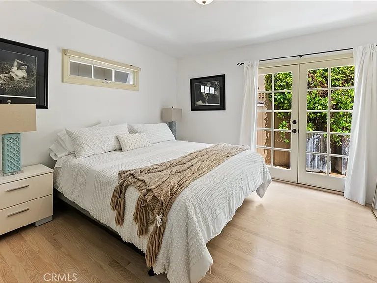 708 Westbourne Dr — Photo 21