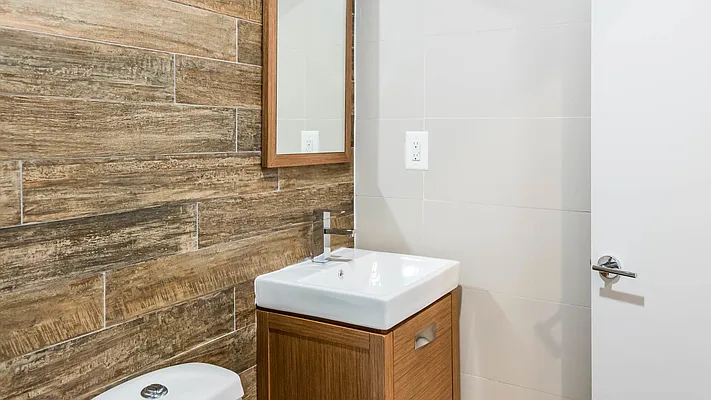 Rented by Nooklyn NYC LLC | media 6