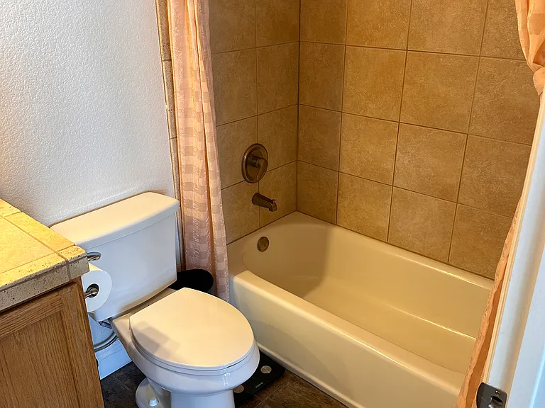 Delta Dr — Photo 10