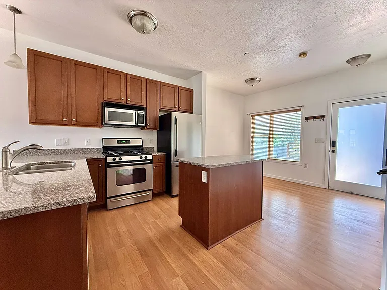 2150 S Main St #308 — Photo 2