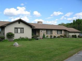 22 Varao Ave, Somerset, MA 02726