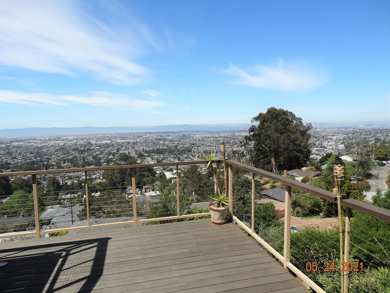 Crest Ave, Oakland — Photo 1