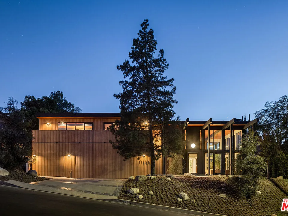 11558 Duque Dr