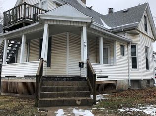 701 W Front St APT 01, Bloomington, IL 61701